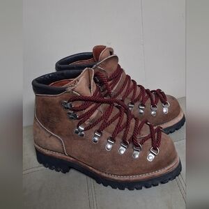 Dexter Mountaineering Boots Size 6.5